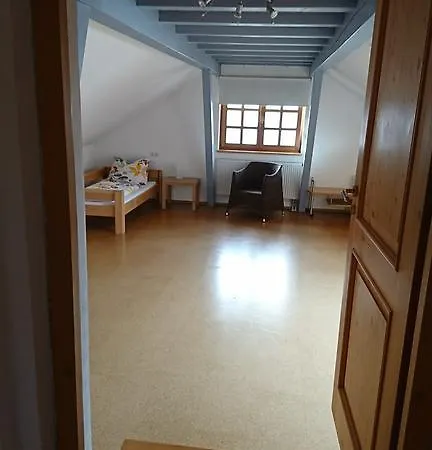 Apartment Heldennest Heldenfingen